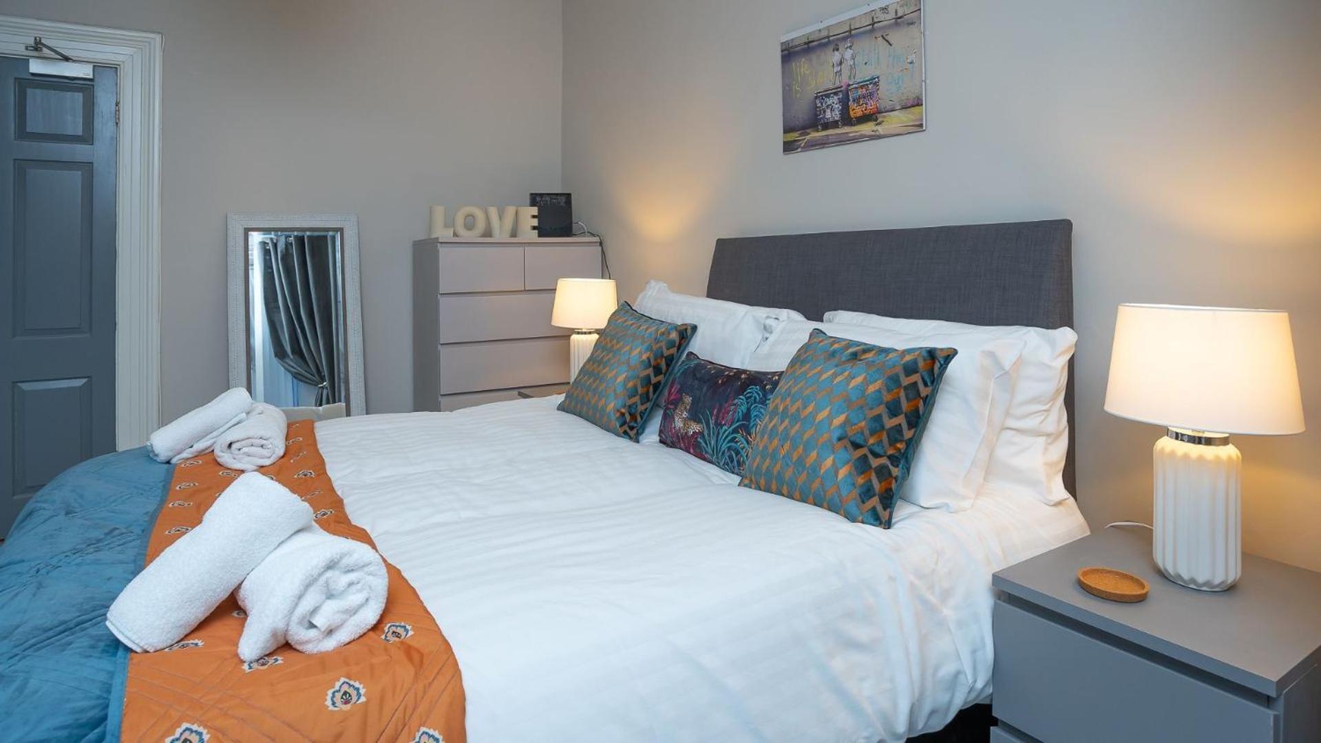 1 Bdr Apartment At Queens Uni By Belfast City Breaks Экстерьер фото